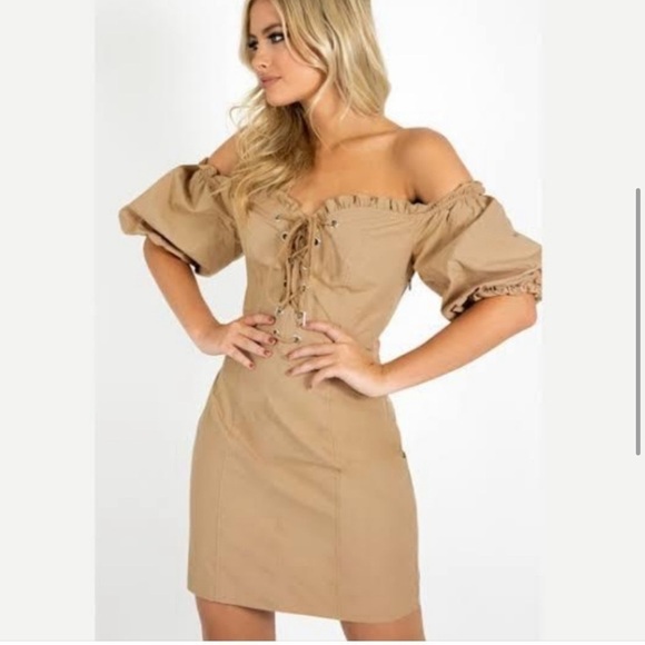 I AM GIA ALYA DRESS - Picture 1 of 10